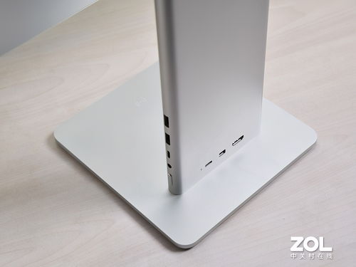 極簡科技美學 華為mateview 顯示器美圖